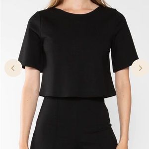 Ripley Rader / Core Collection / BLACK PONTE KNIT SHORT SLEEVE TOP